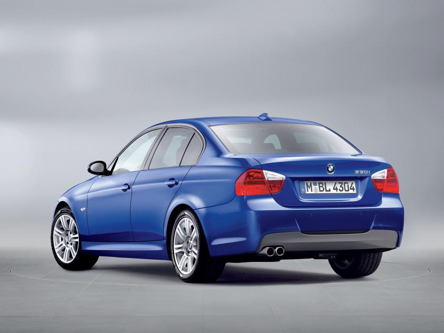  BMW 330i M Sport Package 2006 года  (фото 2 из 5)